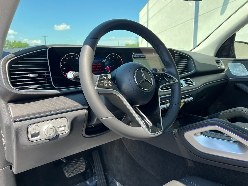 New 2026 Polar White Mercedes-Benz GLE 450 image 16