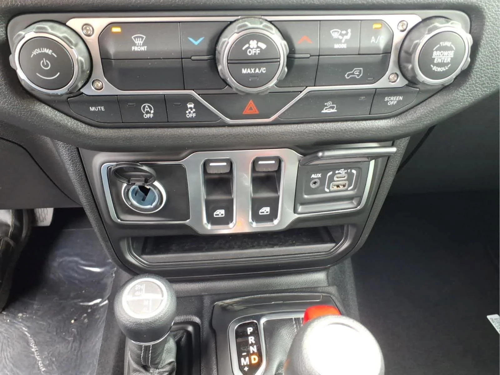 New 2026 Hydro Blue Pearlcoat Jeep Sport image 14