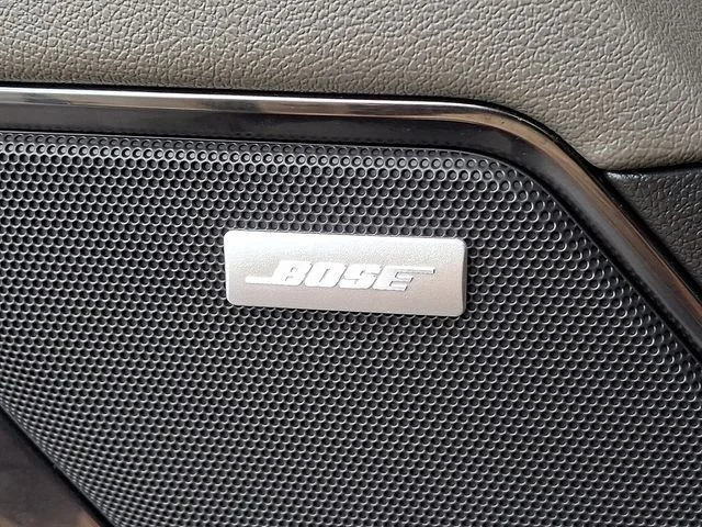 Used 2022 Beige Chevrolet ZR2 image 27