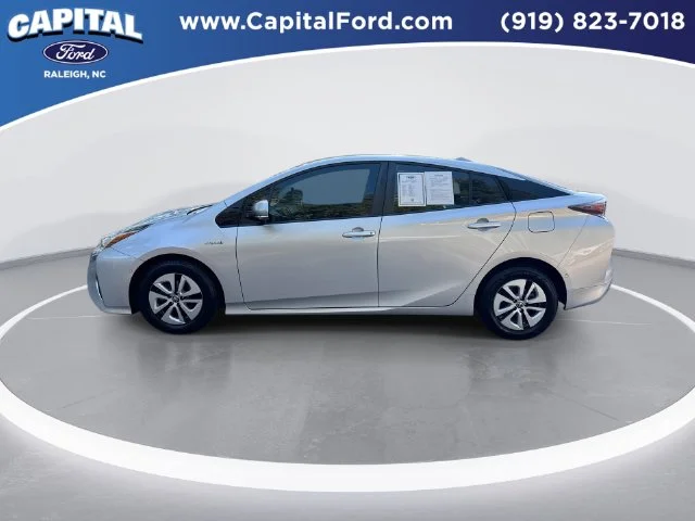 Used 2018 Silver Toyota Two image 5
