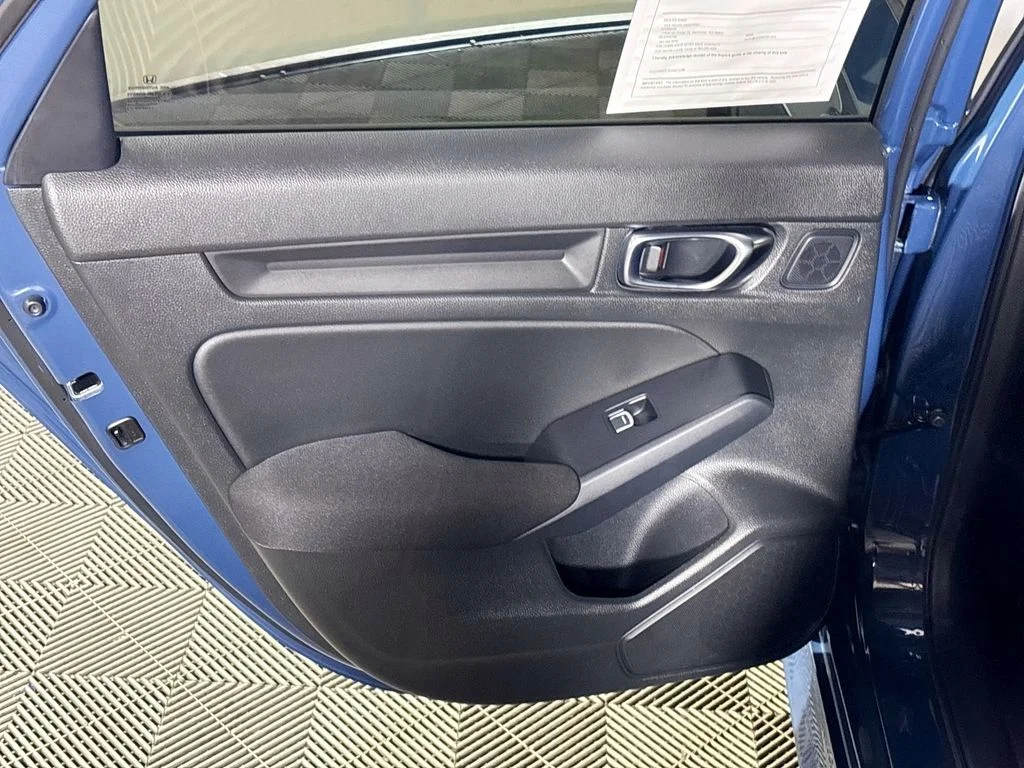 Used 2025 Blue Honda Sport image 18