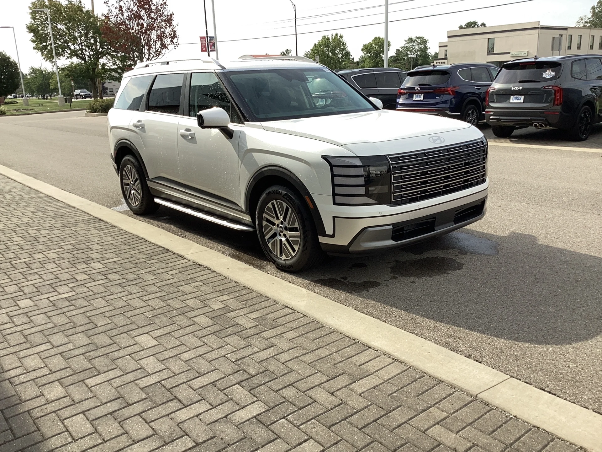 New 2026 Creamy White Pearl Hyundai SEL Premium 7P image 2