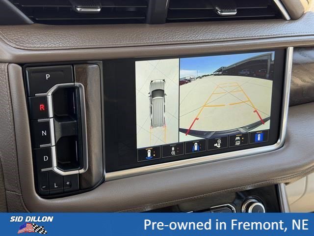 Used 2024 White Frost Tricoat GMC Denali image 12