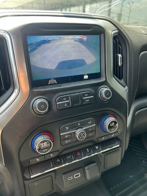 Used 2021 SATIN STEEL METALLIC Chevrolet LT image 4