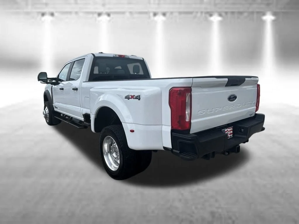 Used 2025 Oxford White Ford XL image 7