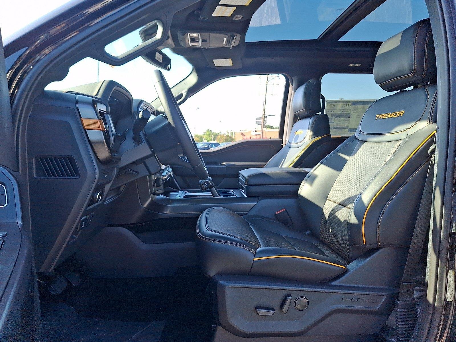 New 2026 Agate Black Metallic Ford Tremor® image 9