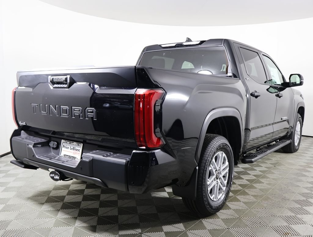 2026 Toyota Tundra SR5 CrewMax photo 4