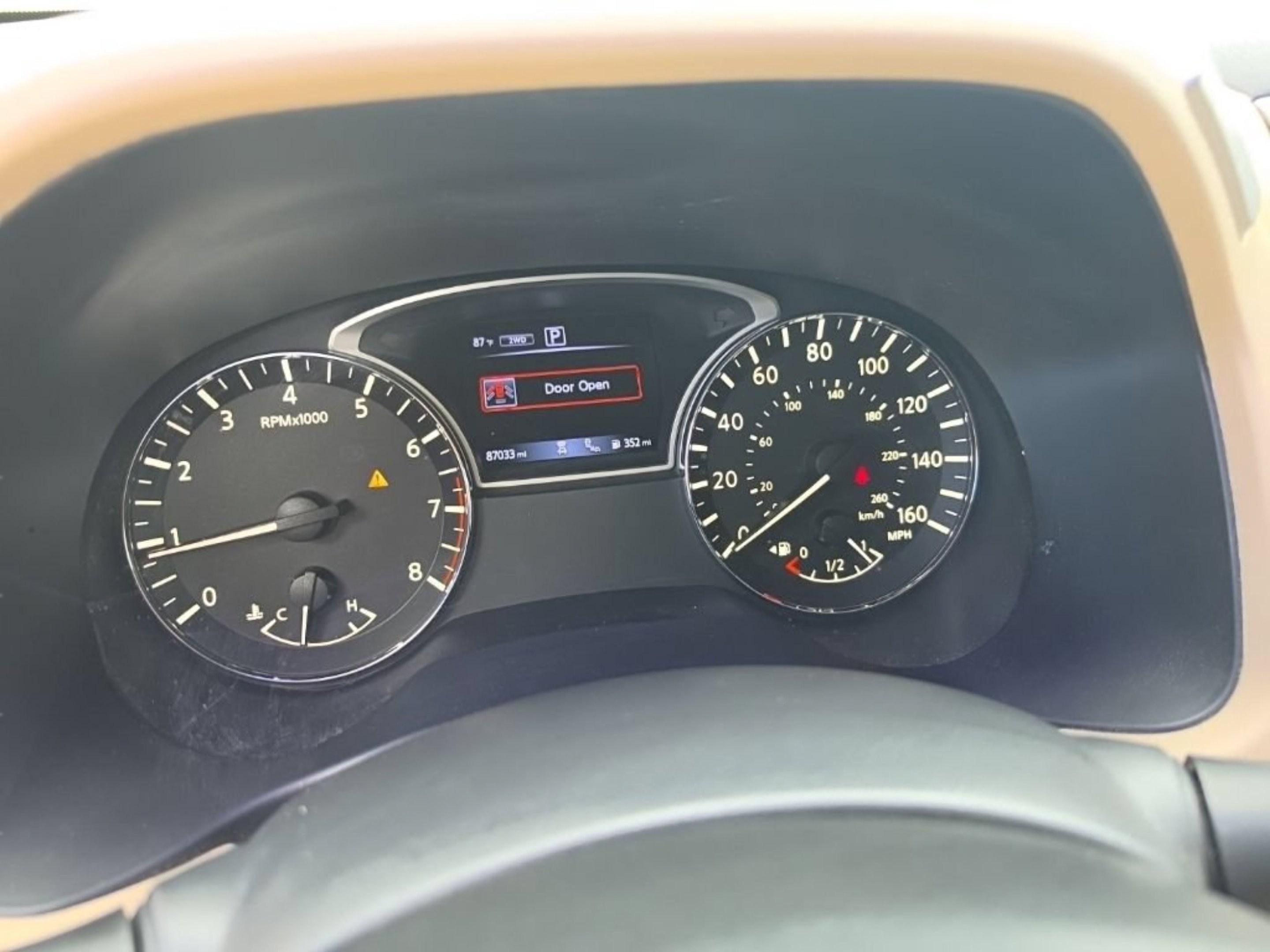 Used 2018 Black Nissan Platinum image 15