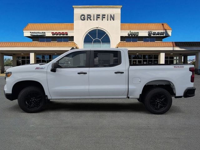 Used 2022 White Chevrolet Custom Trail Boss image 10