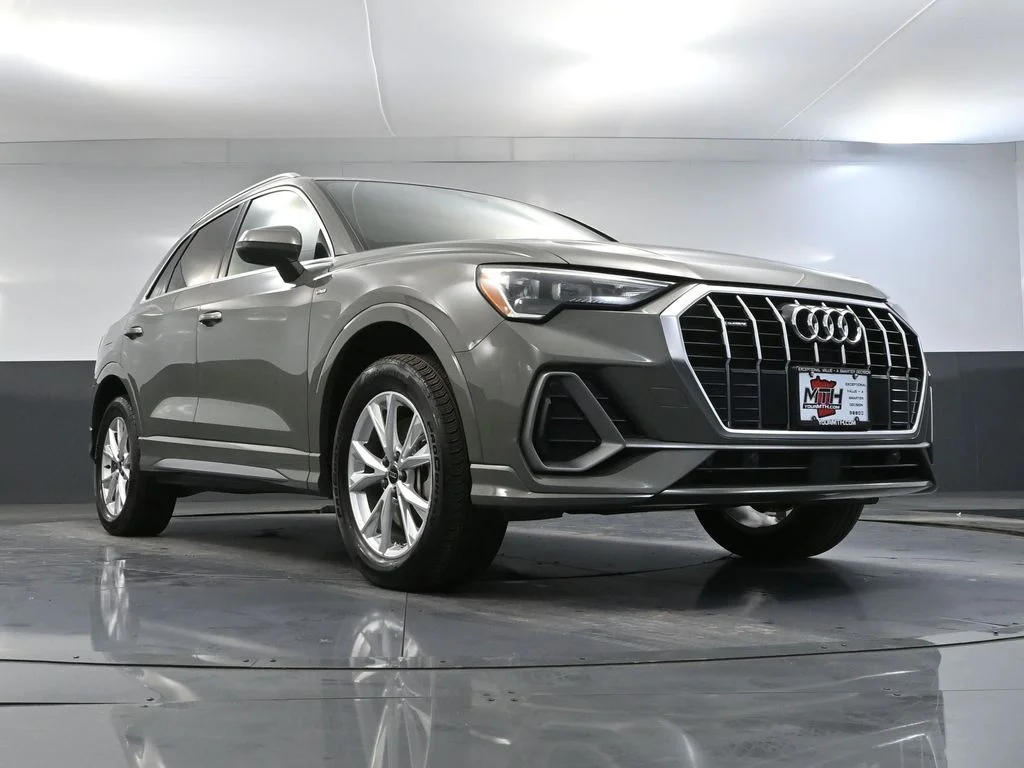 Used 2022 Gray Audi Premium image 51