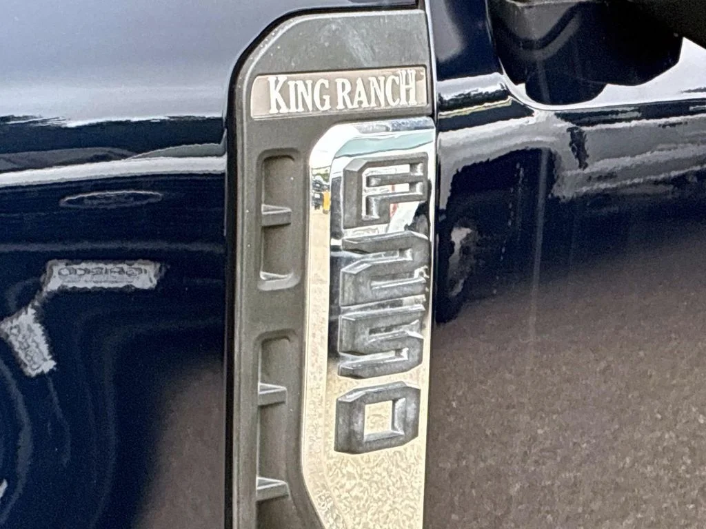 Used 2025 Blue Ford King Ranch image 20