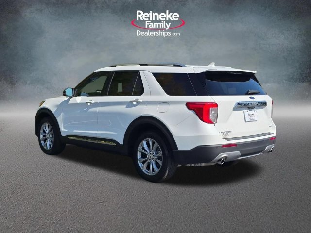 Used 2023 White Metallic Ford Limited image 8
