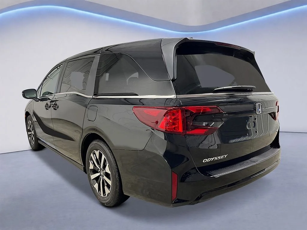 New 2026 Crystal Black Pearl Honda EX-L image 3