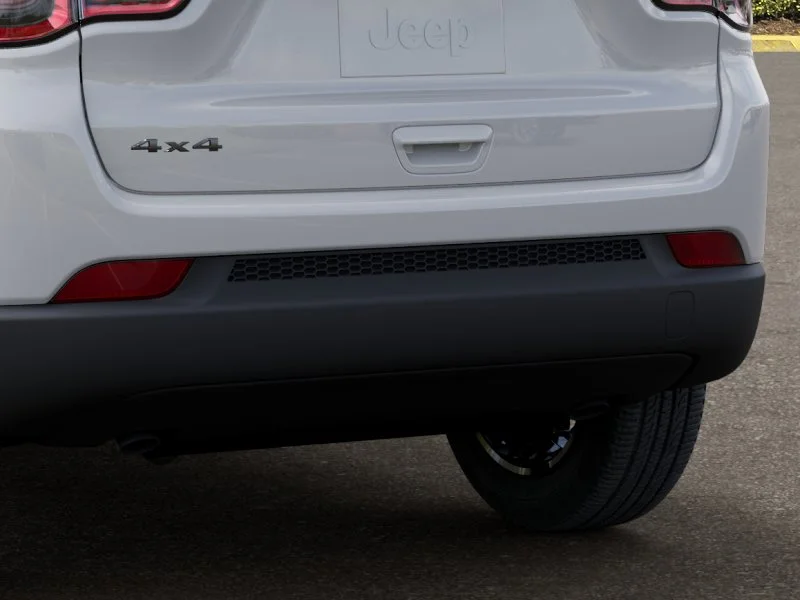 New 2026 Bright White Clear-Coat Exterior Paint Jeep Latitude image 42