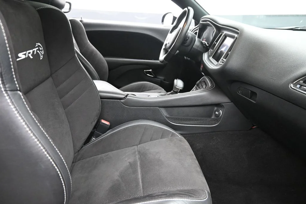 Used 2019 Black Dodge SRT Hellcat Redeye image 9