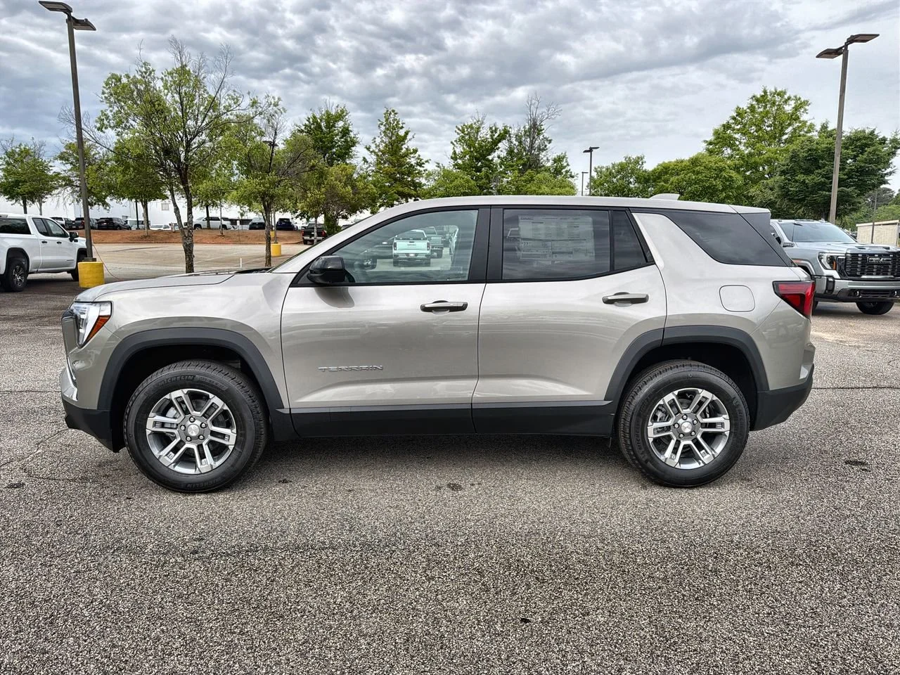 New 2026 Riverstone Metallic GMC Elevation image 5