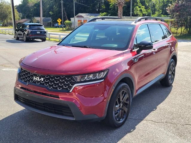 Used 2022 Red Kia S image 6