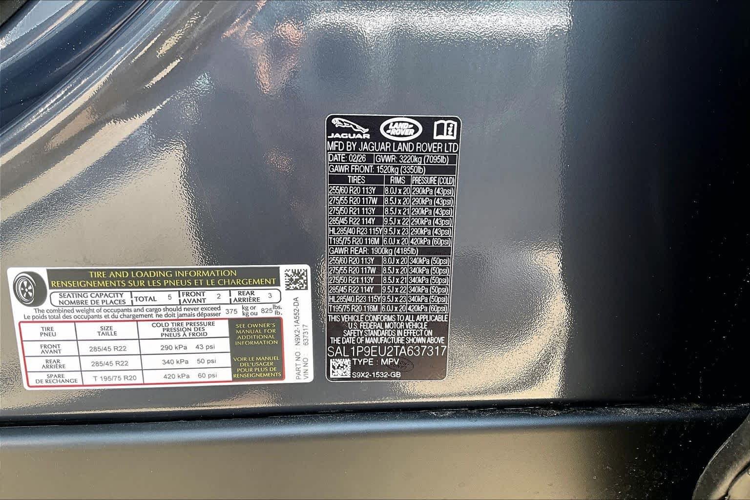 New 2026 Varesine Blue Land Rover SE image 22