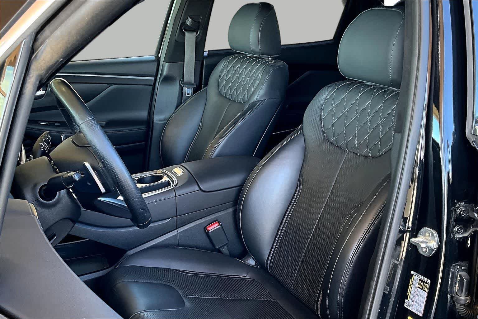 Used 2021 Twilight Black Hyundai Calligraphy image 8