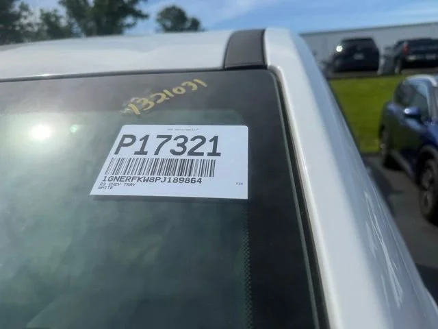 Used 2023 Summit White Chevrolet LS image 9