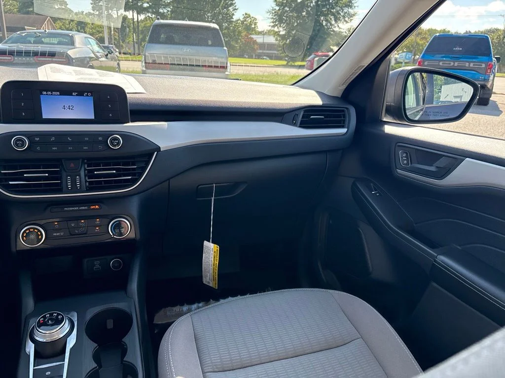 Used 2021 Blue Ford S image 17