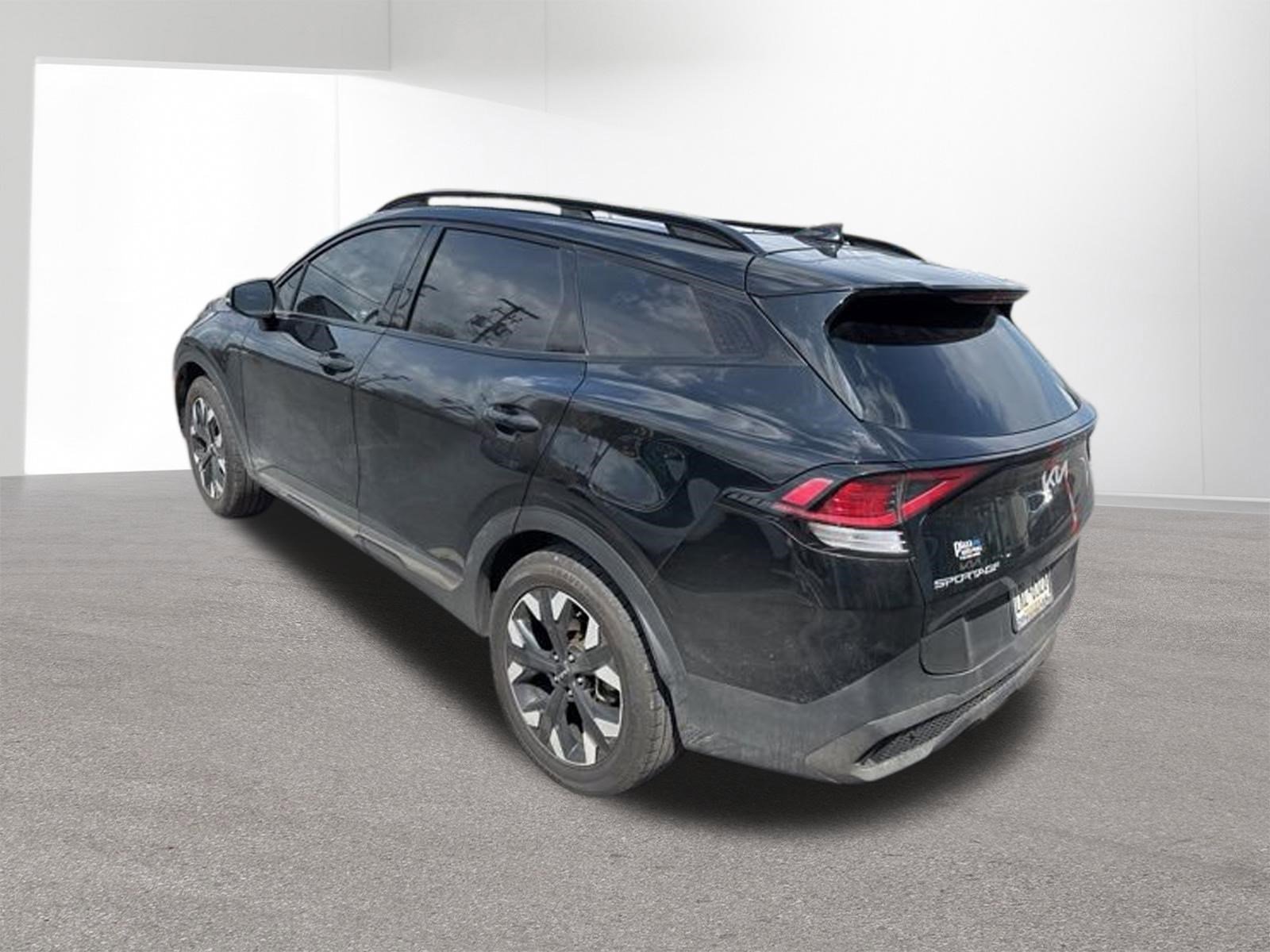 Used 2023 Ebony Black Kia X-Line image 37