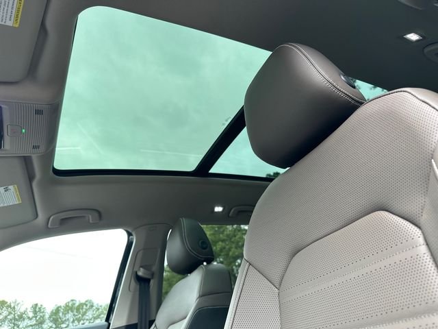 New 2026 Black Volkswagen 2.0T SEL image 27