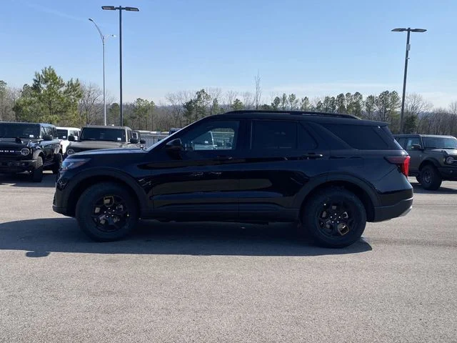 New 2026 Agate Black Metallic Ford Tremor® image 21