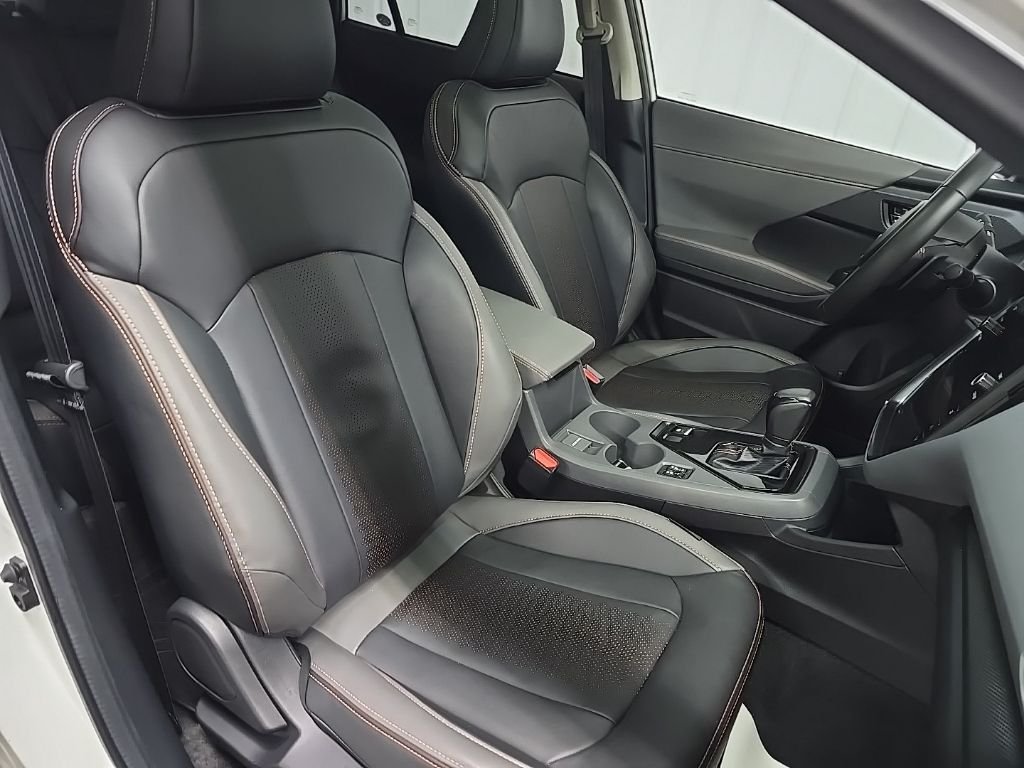 2025 Subaru Crosstrek Limited - Photo 16