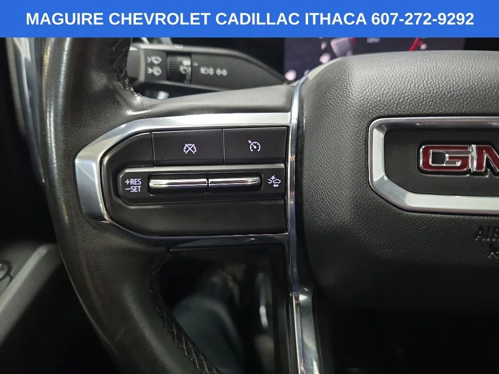 Used 2023 White GMC Elevation image 19