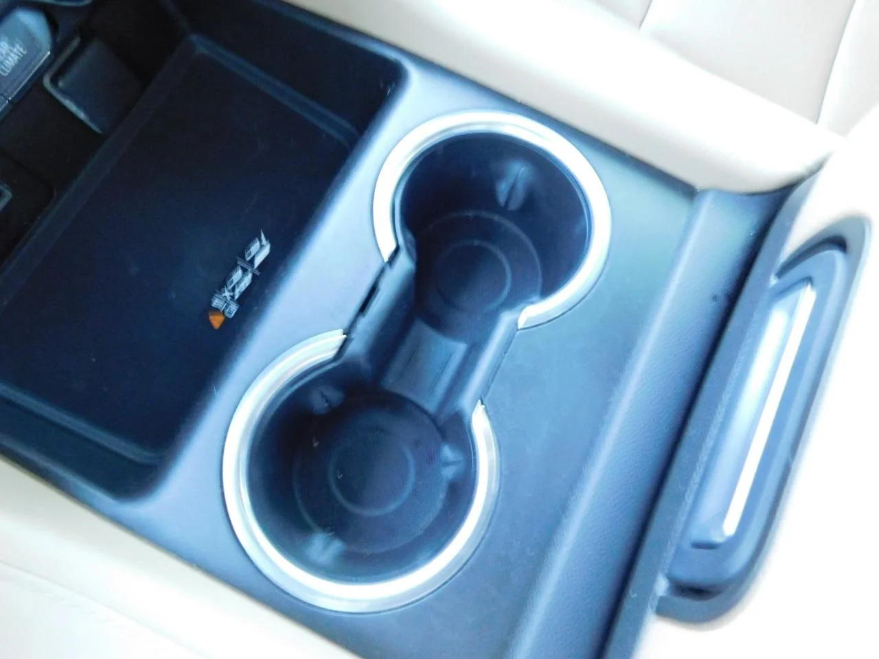 Used 2023 Iridescent Pearl Tricoat Chevrolet 2WD 4DR PREMIER image 47