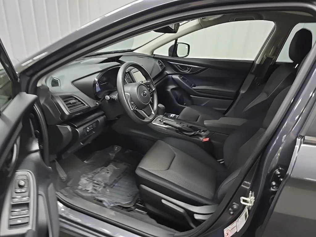 Used 2020 Gray Subaru Base image 30
