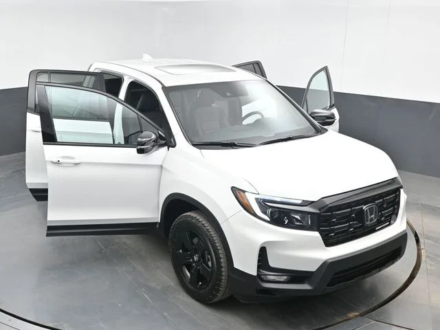 New 2026 Platinum White Pearl Honda Black Edition image 53
