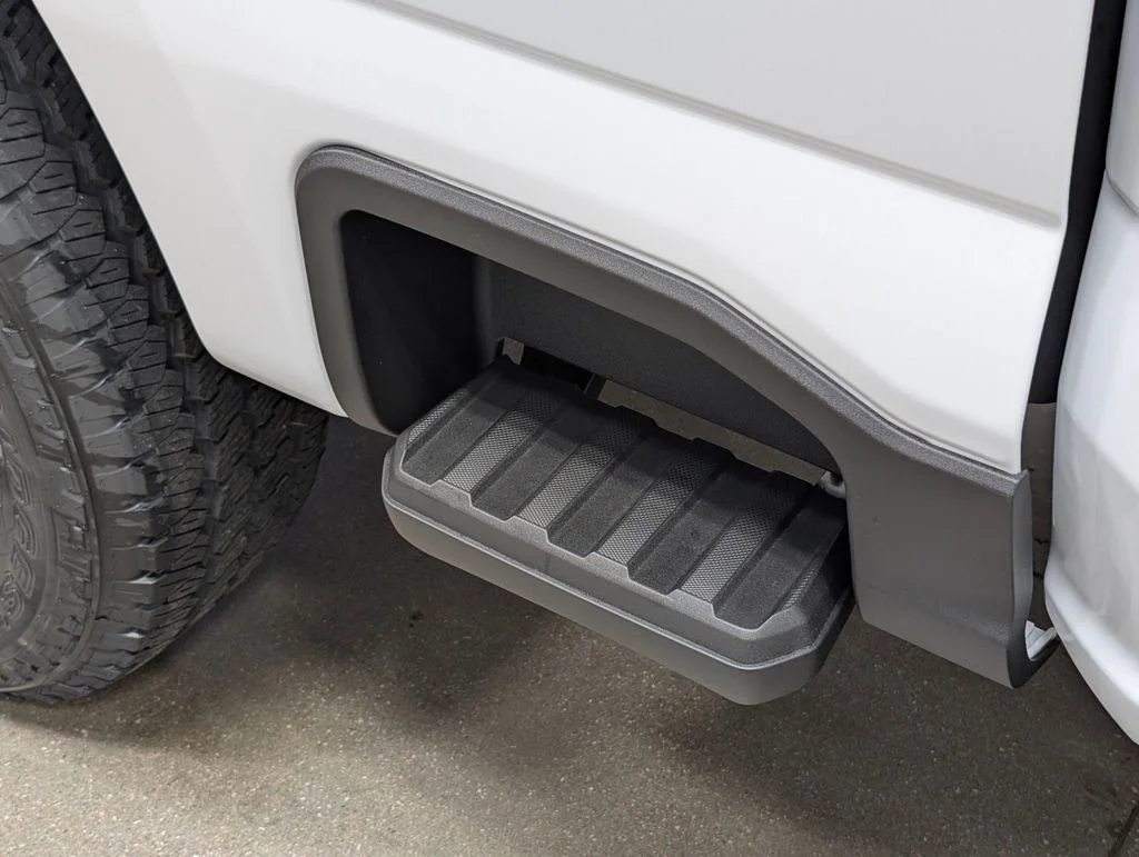 New 2026 Oxford White Ford F-250® XL image 22