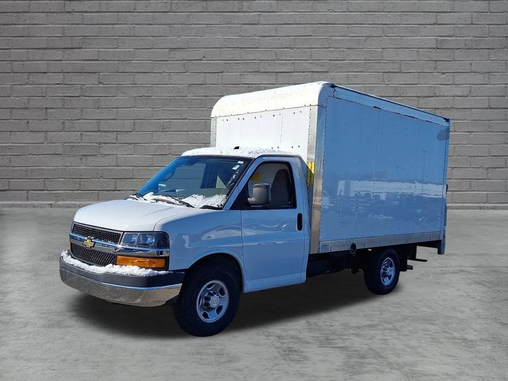 Used 2023 Summit White Chevrolet Work Van image 34