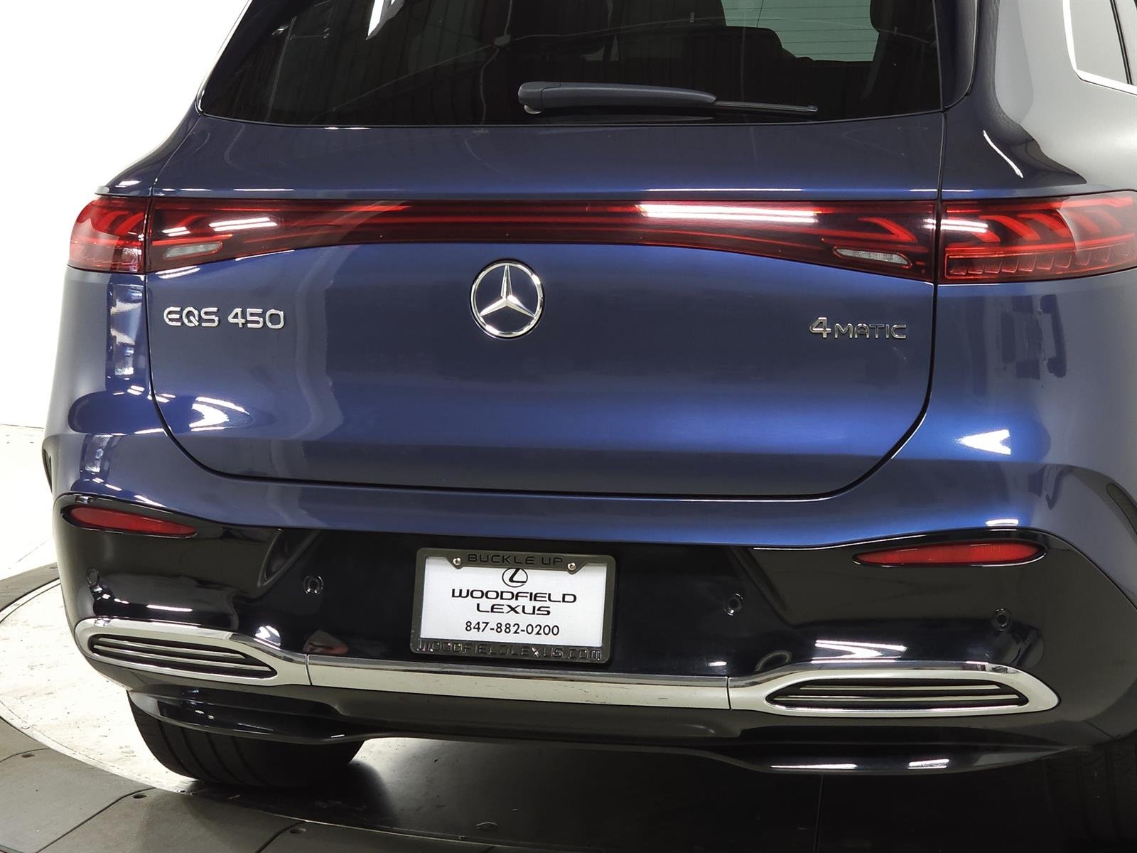 Used 2023 Blue Mercedes-Benz EQS 450 4MATIC® image 10
