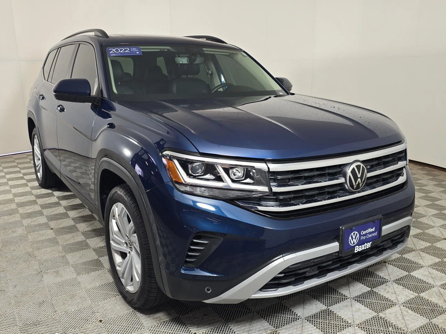 2022 Volkswagen Atlas 3.6L SE w/Tech 4MOTION's photo