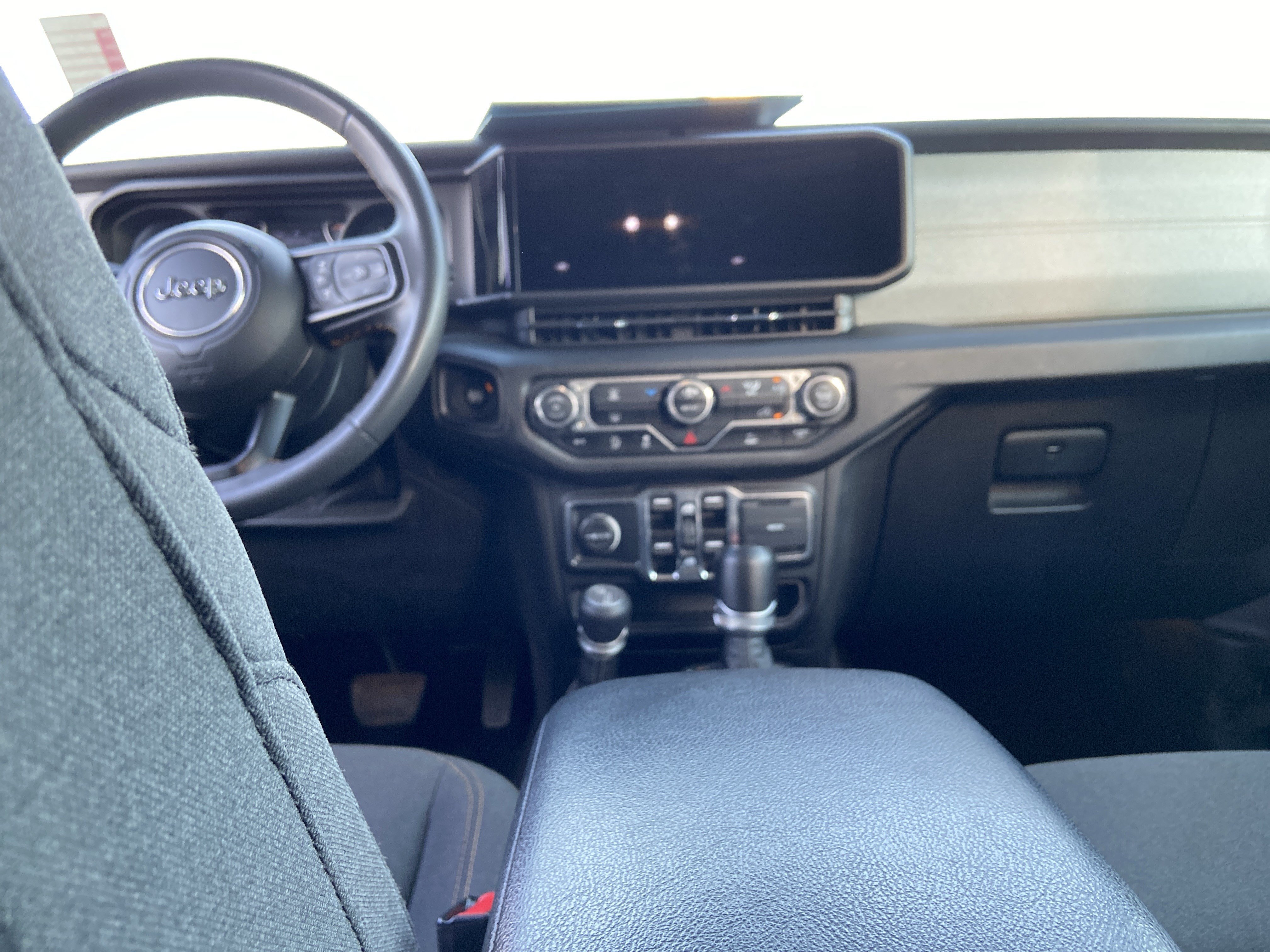 Used 2024 Bright White Clearcoat Jeep Sport S image 15