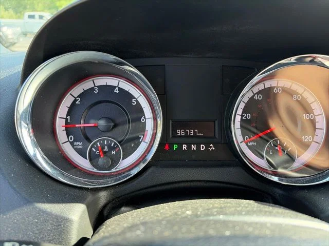 Used 2020 White Dodge SXT image 11