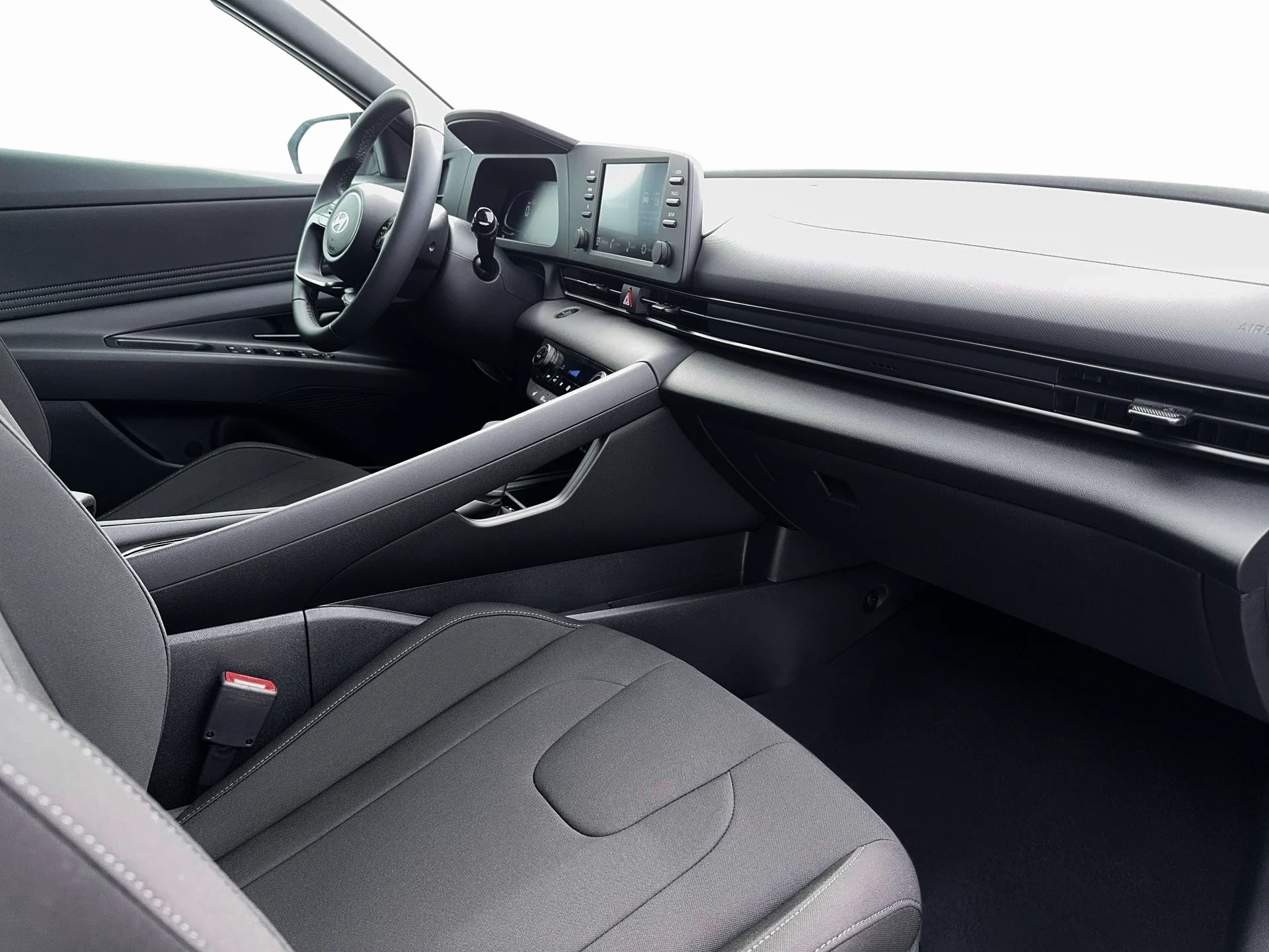 New 2026 White Hyundai SEL Sport image 15
