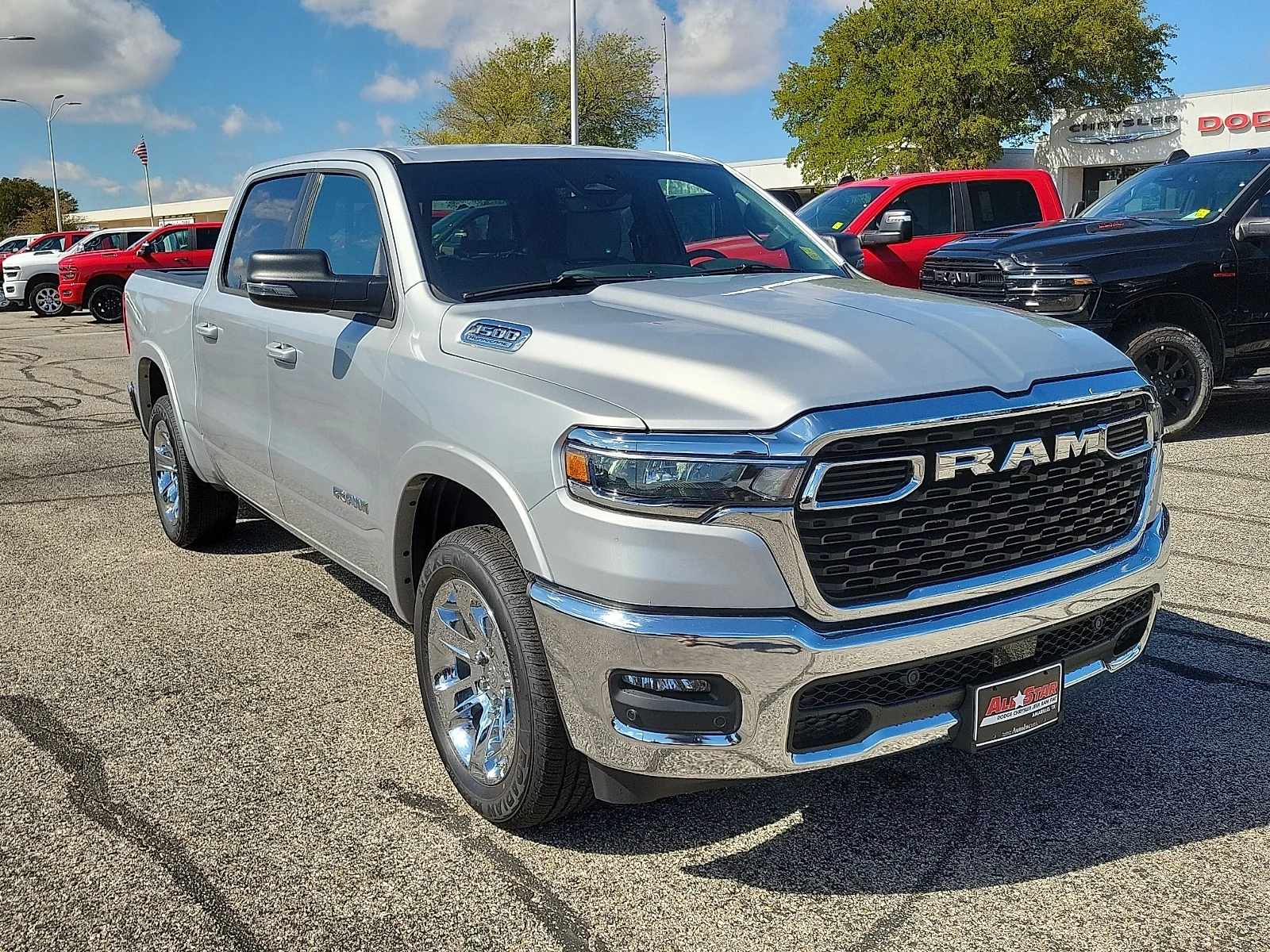New 2027 Silver Zynith Ram LONE STAR CREW CAB 4X4 5
