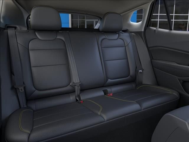 New 2026 Summit White Chevrolet ACTIV image 17