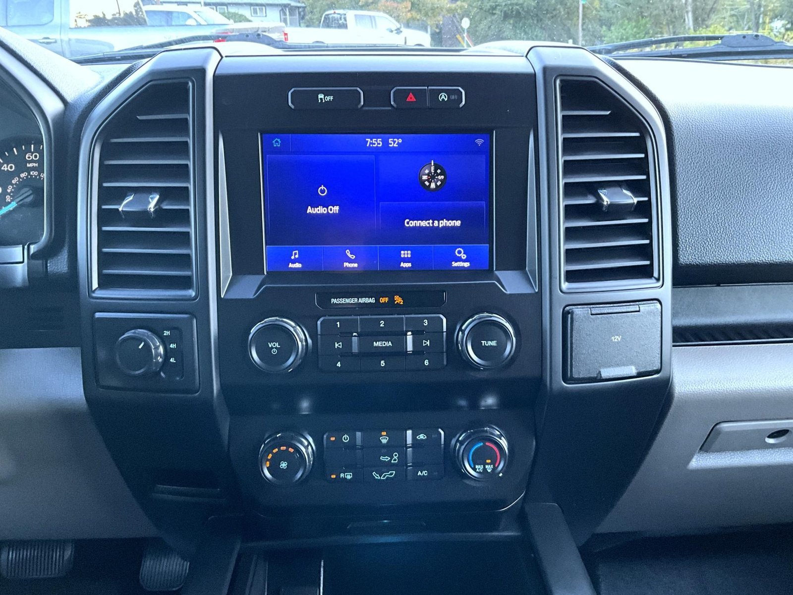 Used 2019 Red Ford XL image 14