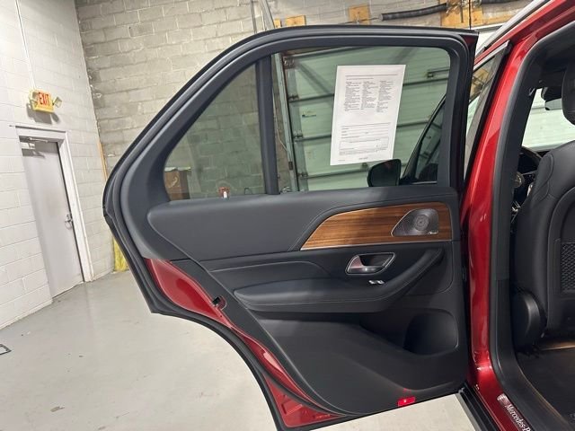 Certified Used 2024 Red Mercedes-Benz GLE 450 image 12