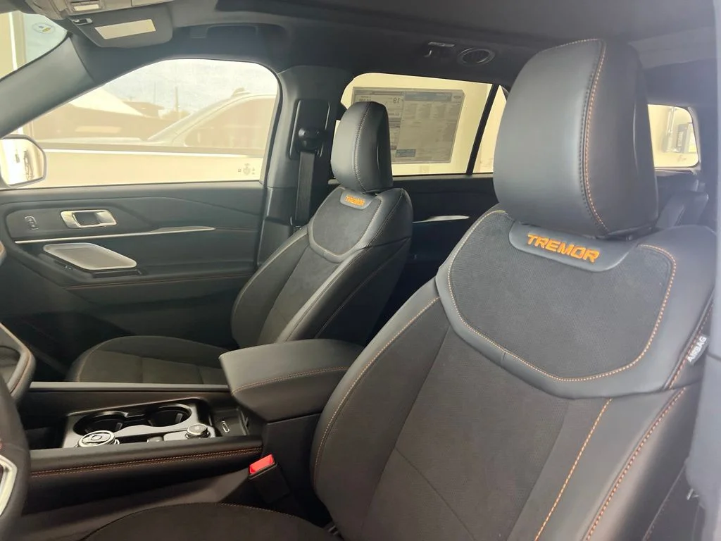 New 2026 Star White Metallic Tri-Coat Ford Tremor® image 10