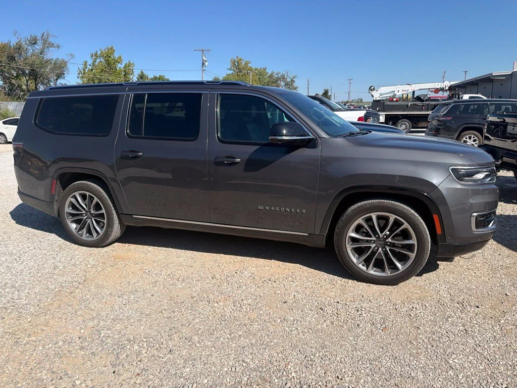 Used 2023 Gray Jeep Series III image 5
