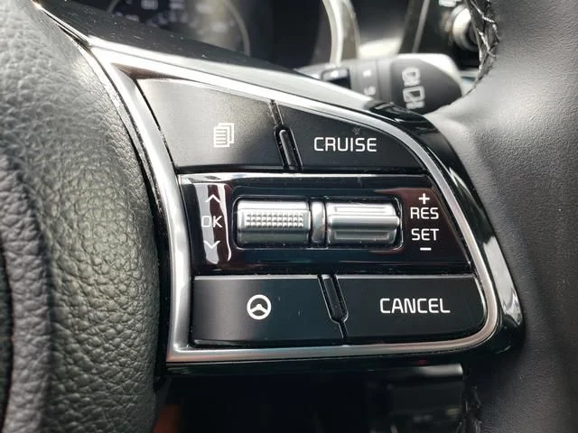 Used 2023 Black Kia S image 24