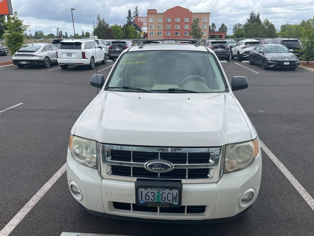 2009 Ford Escape's photo