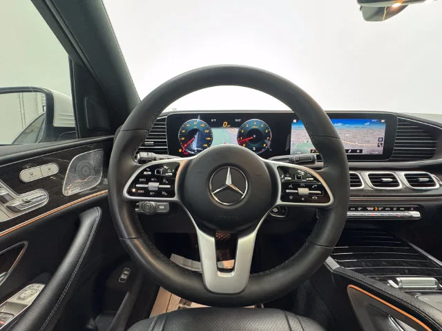 Used 2020 Polar White Mercedes-Benz GLE 350 image 22