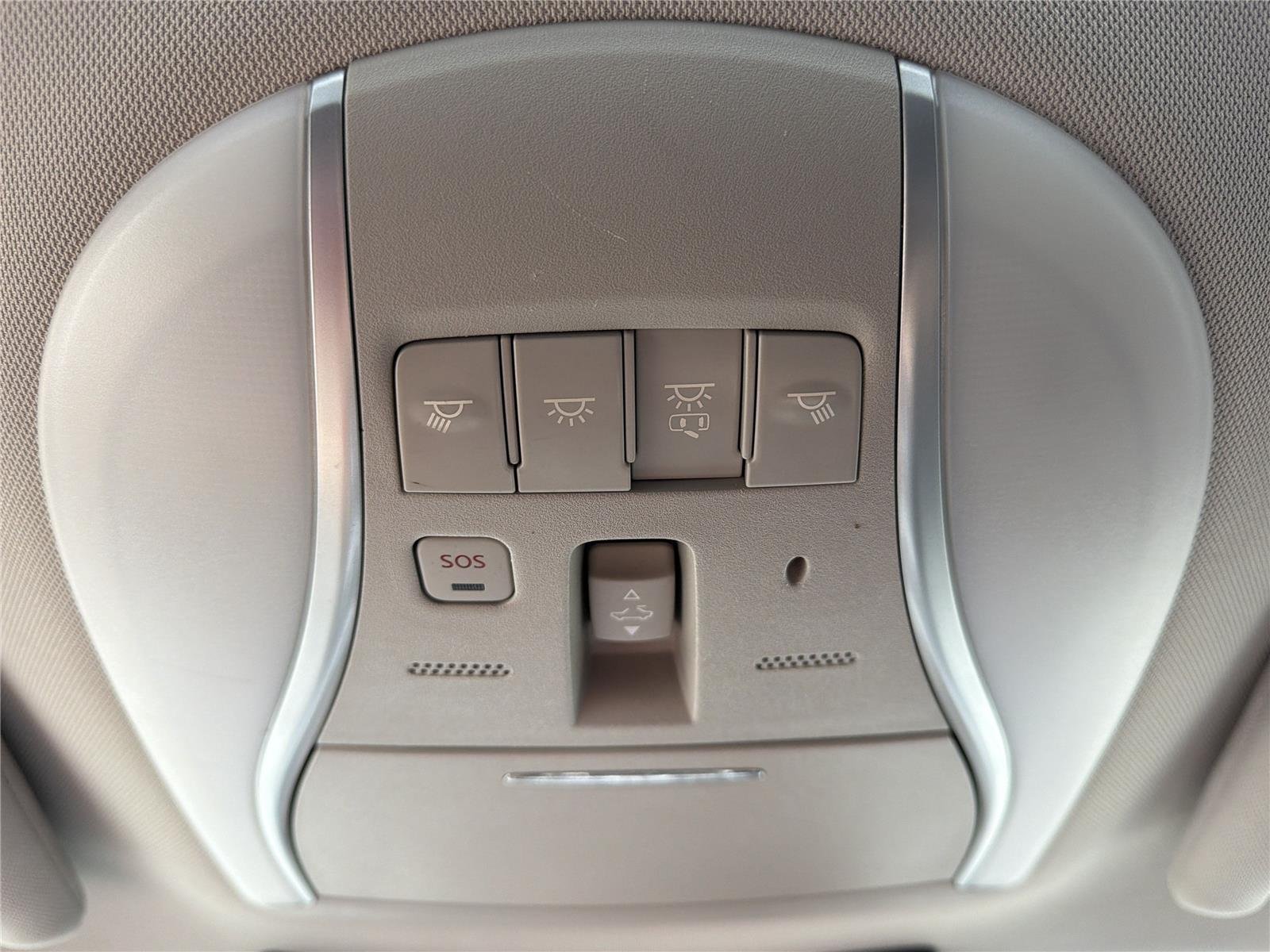 Used 2013  INFINITI Base image 13